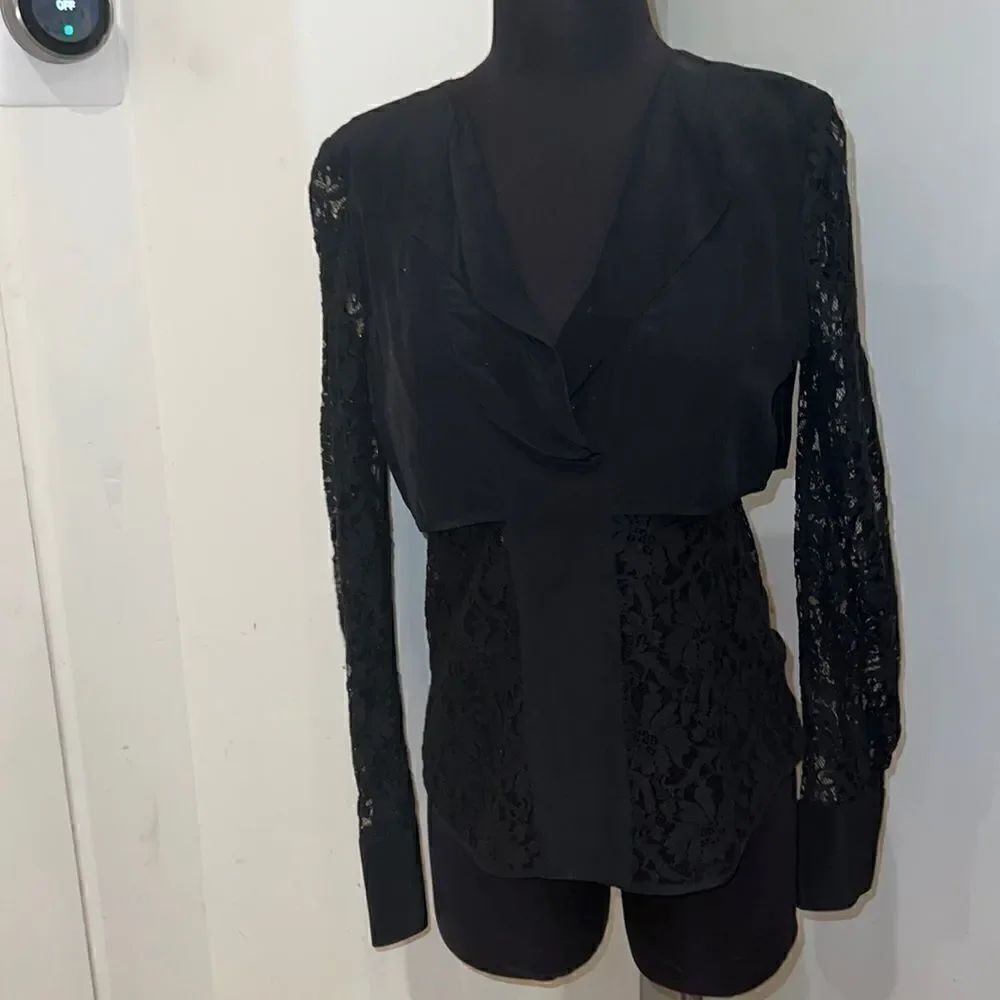 BCBG black lace top blouse size small womens